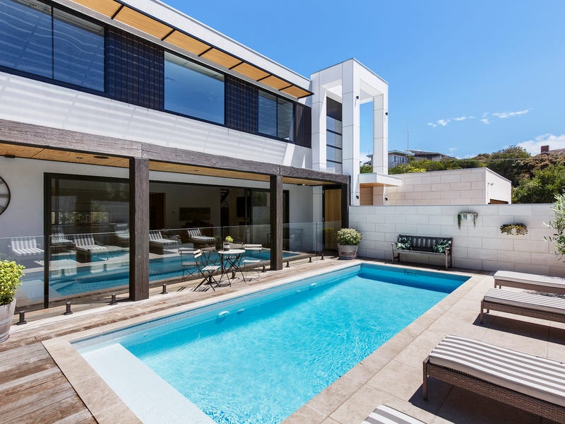 2 Dark Parade, Sorrento, Vic 3943 Property Details