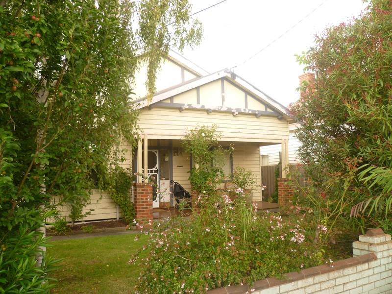 16 Whalley Street, Northcote, VIC 3070