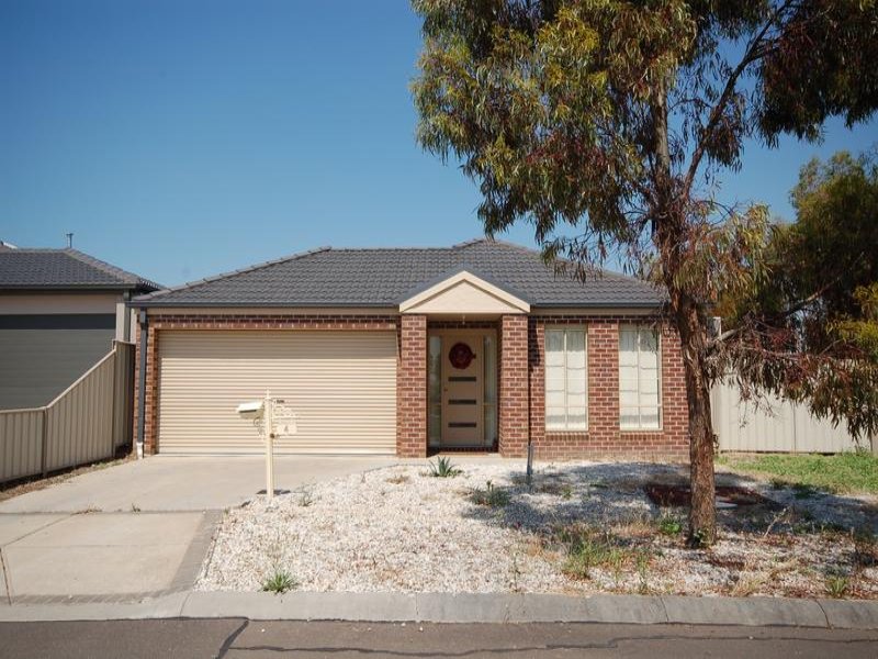 4 Roseberry Mews, Truganina, VIC 3029