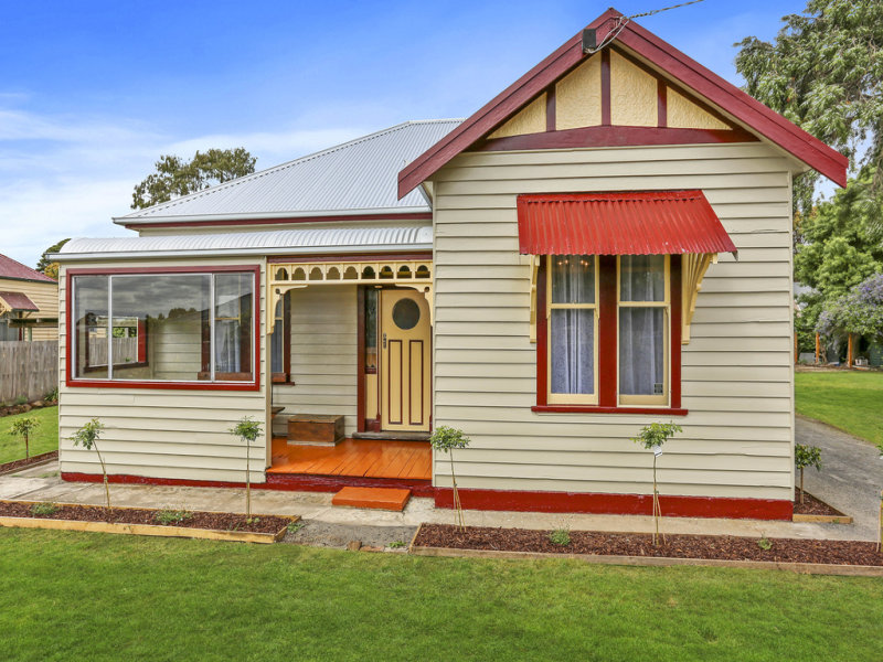 12b North Street, Koroit, Vic 3282 Property Details