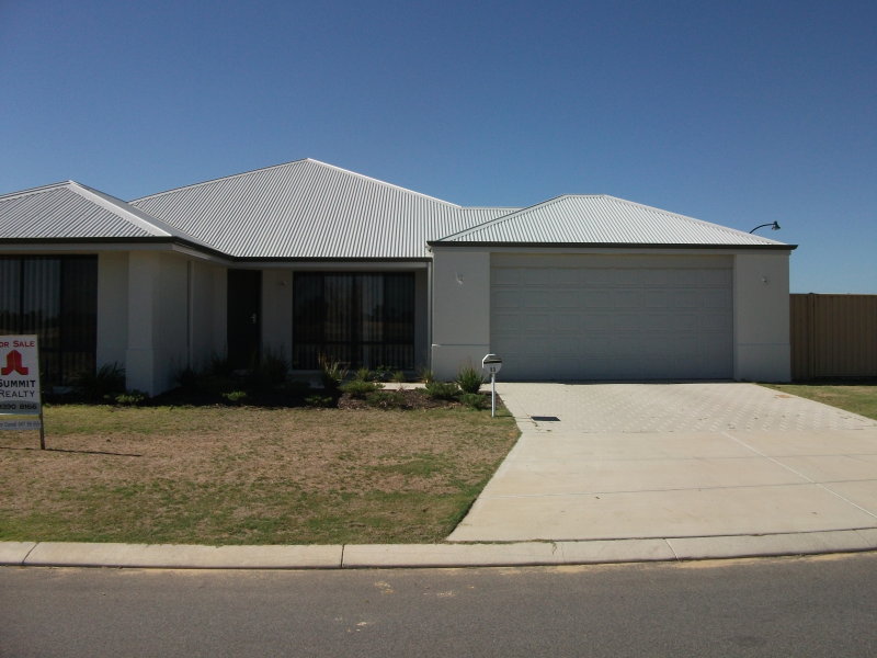 11 Fawcett Road, Byford, WA 6122 Property Details
