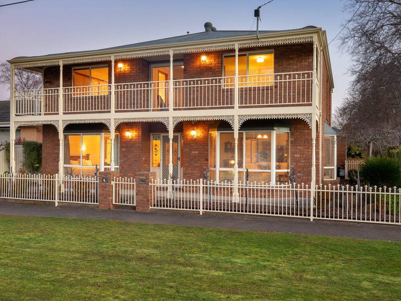 Houses for Sale in Ballarat Central, VIC 3350