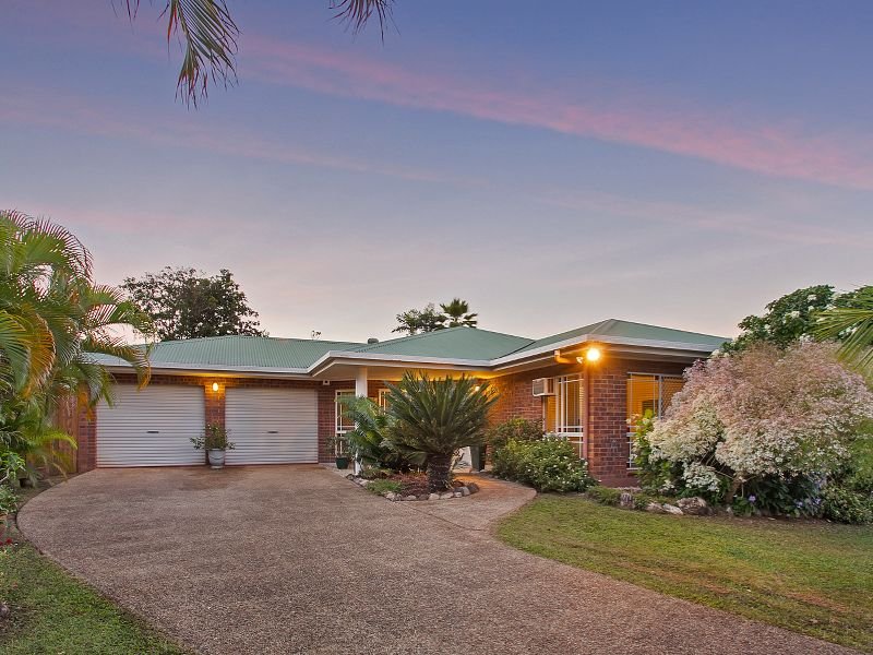 24 Strathmore Court, Mooroobool, QLD 4870