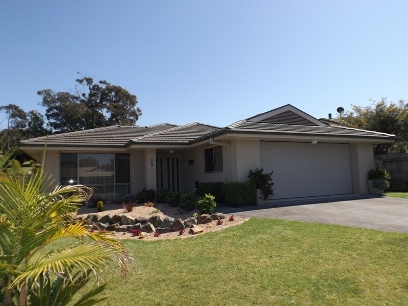 3 The Peninsula, Tura Beach, NSW 2548