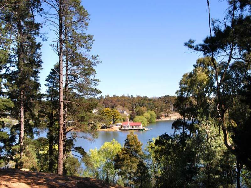 99 West Street, Daylesford, VIC 3460