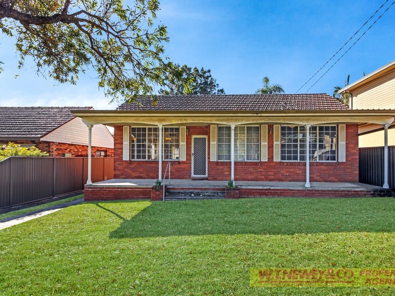 42 Queensbury Road, Penshurst, NSW 2222