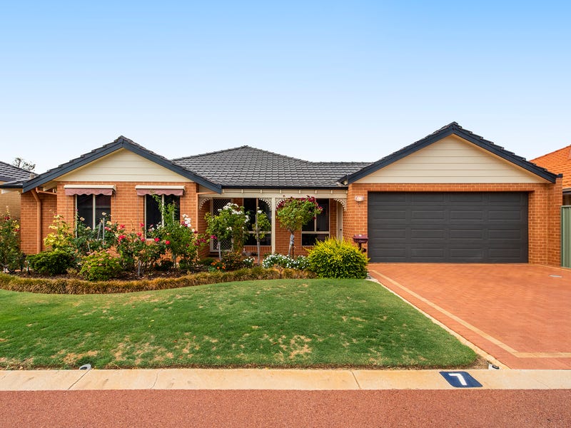 7 Saffron Loop, Falcon, WA 6210 Property Details