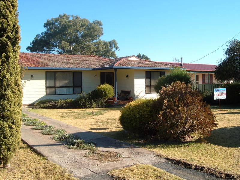 39 Railway Street, Binnaway, NSW 2395