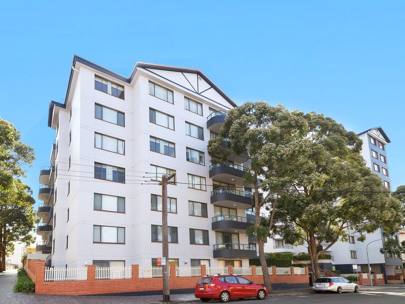 183/208226 Pacific Highway, Hornsby, NSW 2077