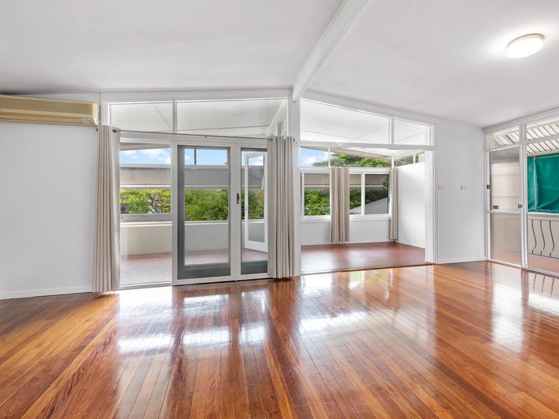 13 Sefton Road, Clayfield, QLD 4011