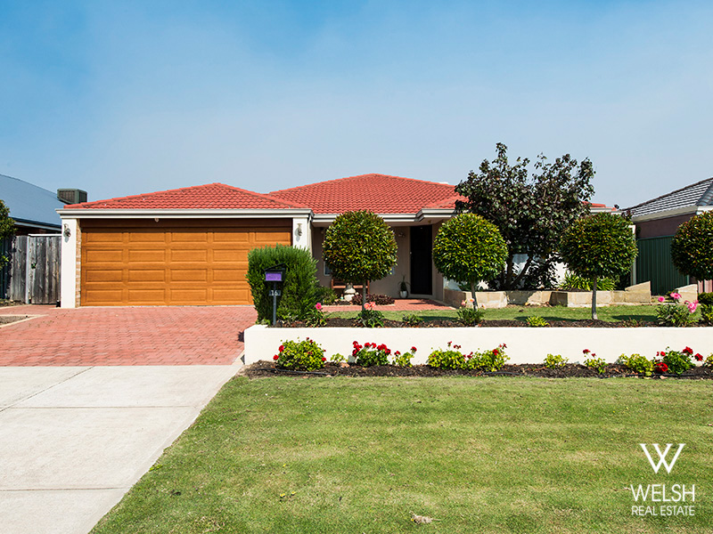16 Merlin Way, Wattle Grove, WA 6107