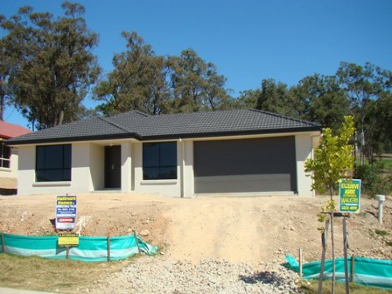 48 Eric Drive, Blackstone, QLD 4304