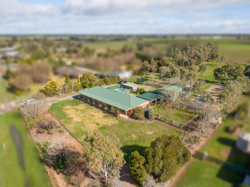330 Mary Ann Road, Echuca, Vic 3564 Property Details