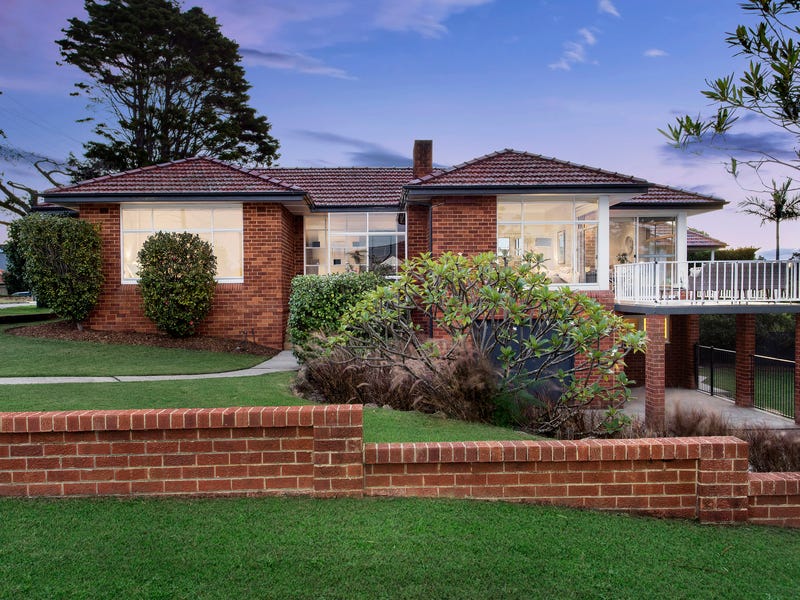 42 Peacock Street, Seaforth, NSW 2092 Property Details