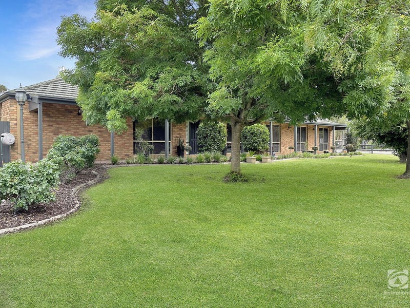 24 Timbarra Drive, Eastwood, VIC 3875