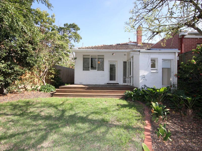 2 Gladstone Avenue, Armadale, VIC 3143