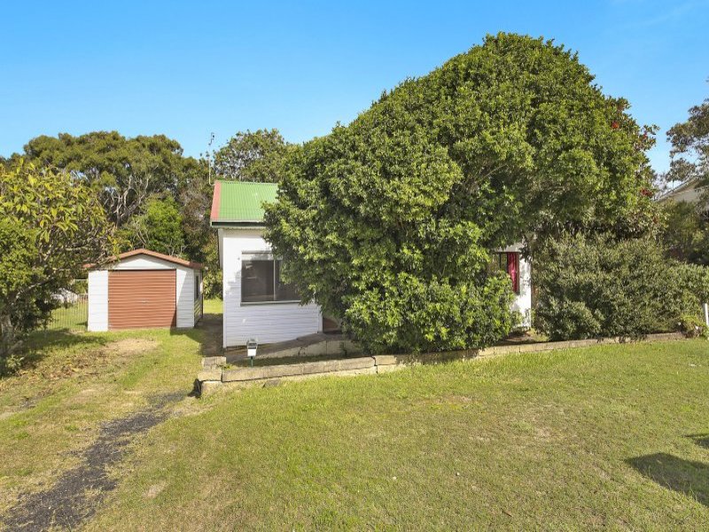 29 Soldiers Point Drive, Norah Head, NSW 2263