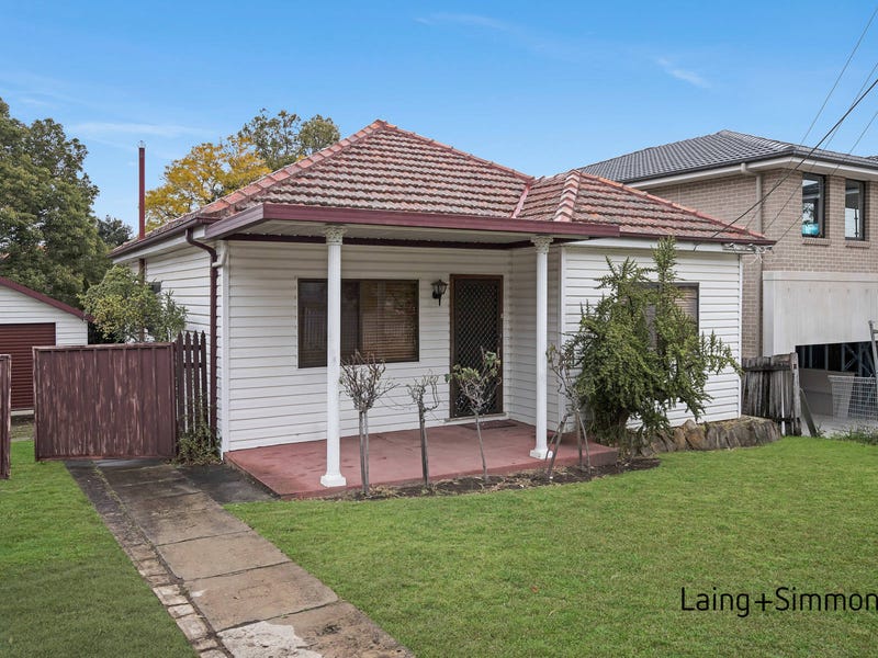 34 Rowley Street, Pendle Hill, NSW 2145