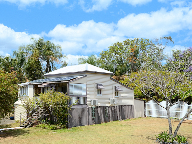 46 Charles Street, Howard, Qld 4659