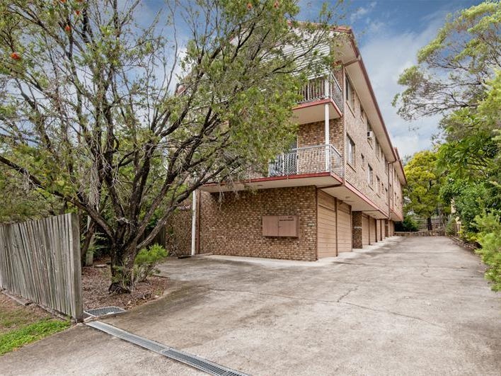 4/50 Wilkie Street, Yeerongpilly, Qld 4105 Property Details