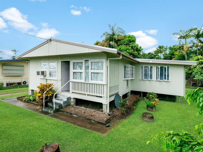 5 Kingsford Street, Mooroobool, Qld 4870