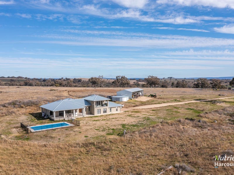 2160 Kings Plains Road, Sapphire, NSW 2360