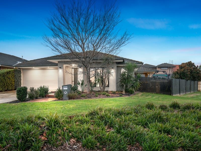 Sold Property Prices & Auction Results in Sandhurst, VIC 3977 Pg. 2