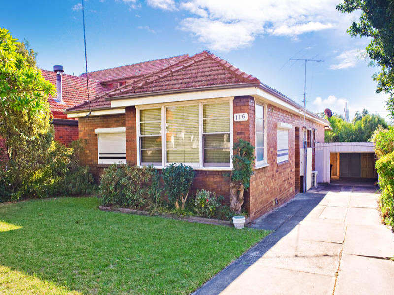 116 Street, Kingsgrove, NSW 2208 Property Details