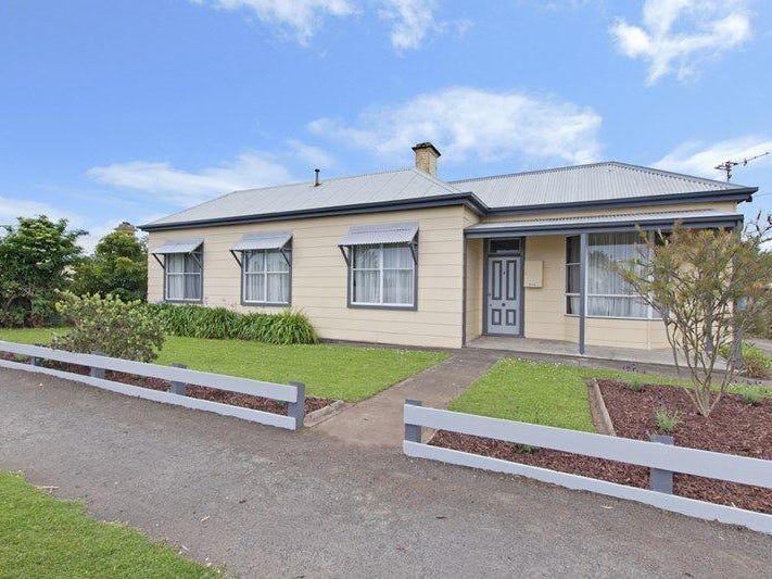 1/216 Commercial Road, Koroit, Vic 3282 Property Details