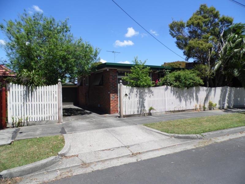 1/2A Attunga Street, Blackburn, Vic 3130