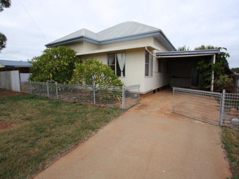 56 BECKER STREET, Cobar, NSW 2835 Property Details
