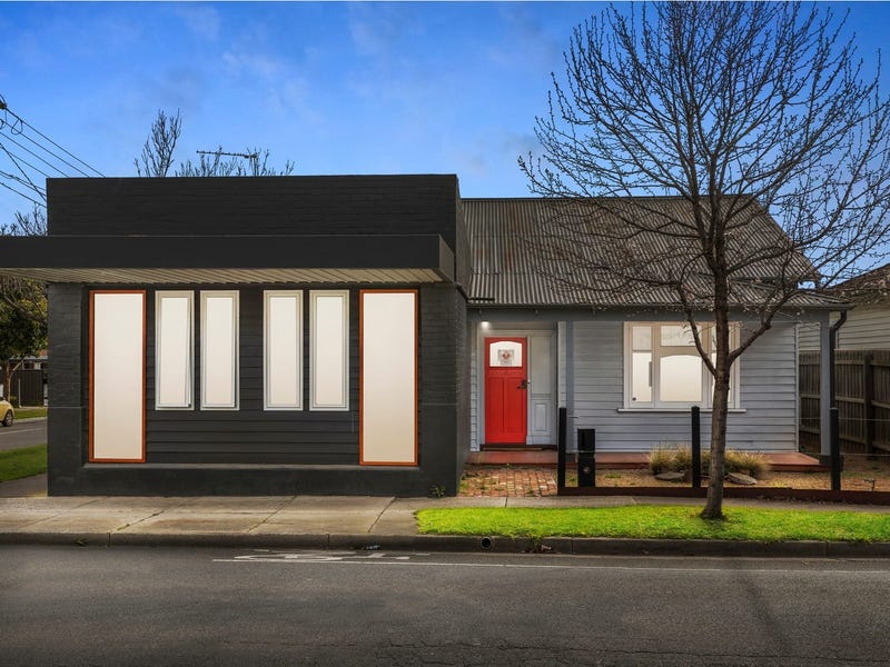31 Rosamond Road, Maidstone, Vic 3012 Studio for Rent