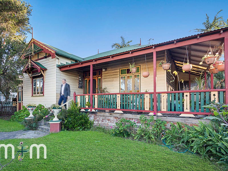 16 Mitchell Road, Woonona, NSW 2517 Property Details