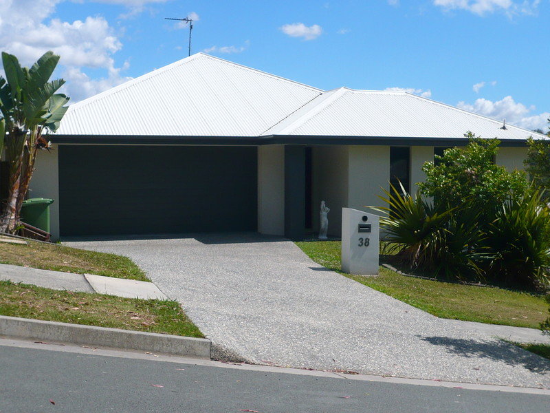 38 Felling Drive, Maudsland, QLD 4210
