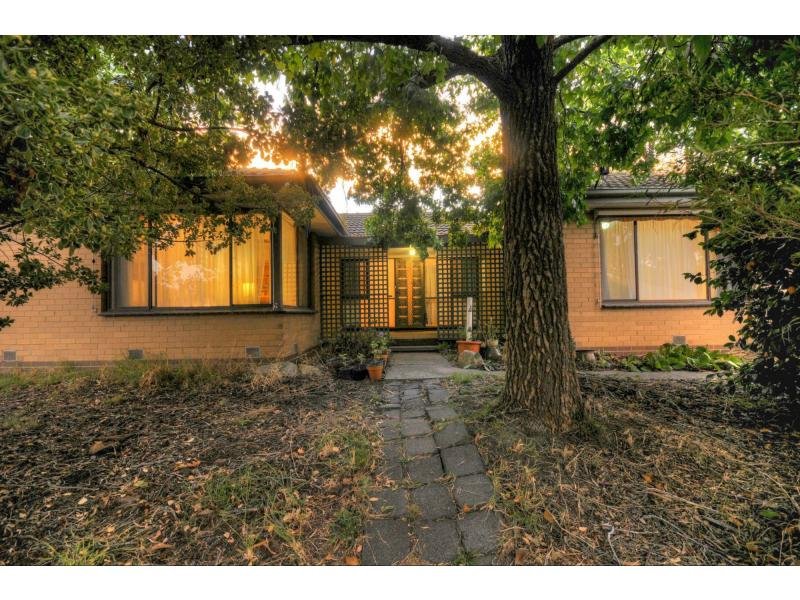 109 Lomond Avenue, Kilsyth, Vic 3137 Property Details