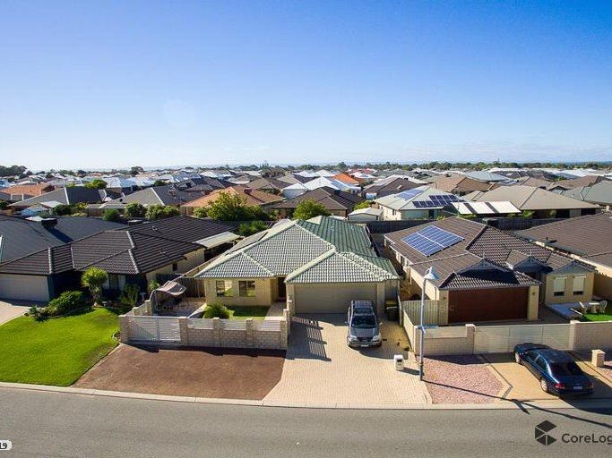 259 Peelwood Parade, Halls Head, WA 6210