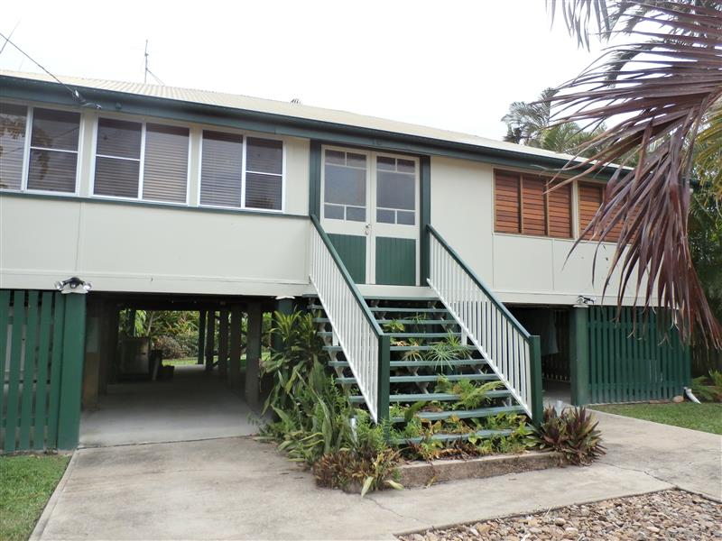 53 Armstrong Street, Hermit Park, QLD 4812