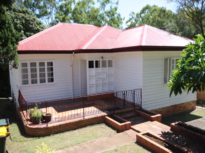 77 Pope St, Tarragindi, Qld 4121 Property Details