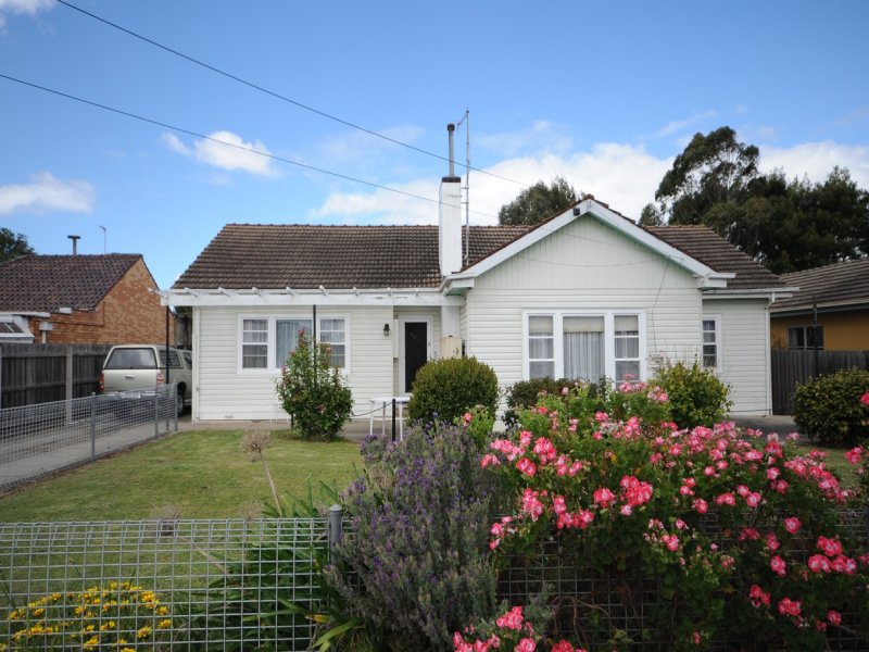 69 Mitchell Street, Bairnsdale, VIC 3875