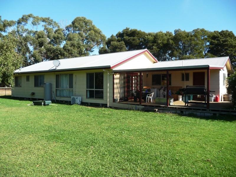 Property 105718703, Timboon, Vic 3268 Property Details