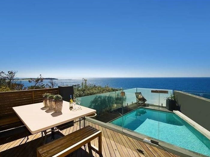 2 Bruce Lane, North Curl Curl, NSW 2099