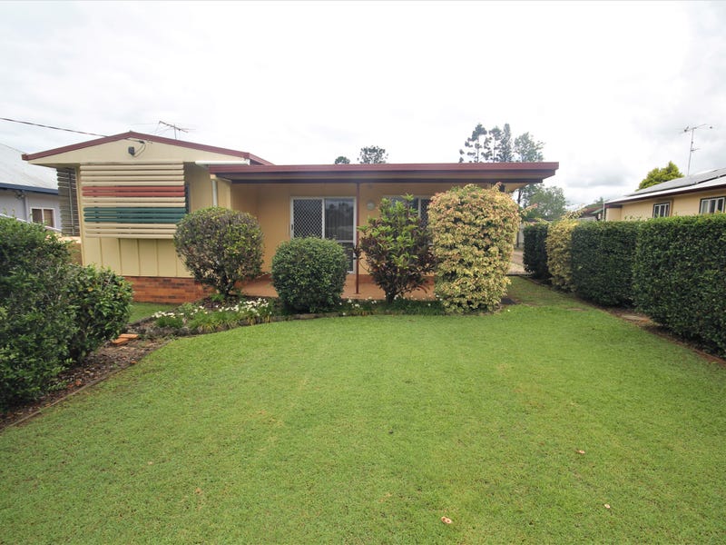61 Peachester Road, Beerwah, Qld 4519