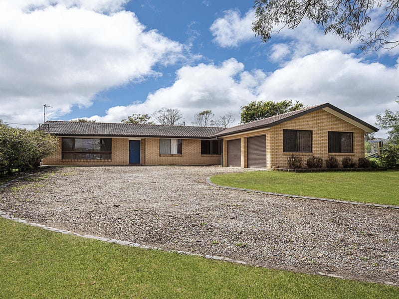 12 Carlton Road, Thirlmere, NSW 2572 Property Details