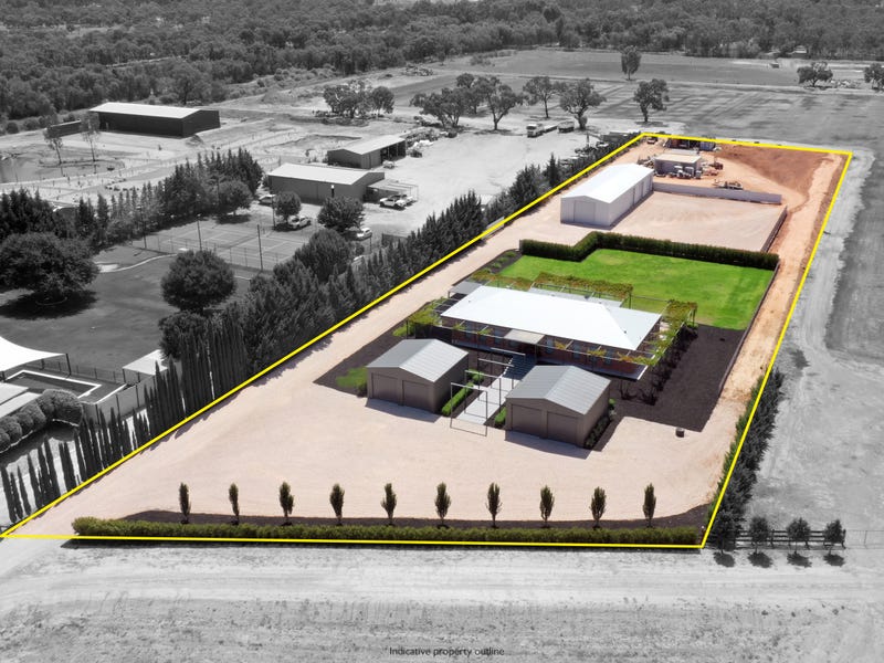 86 Cureton Avenue East, Mildura, Vic 3500 House for Sale realestate