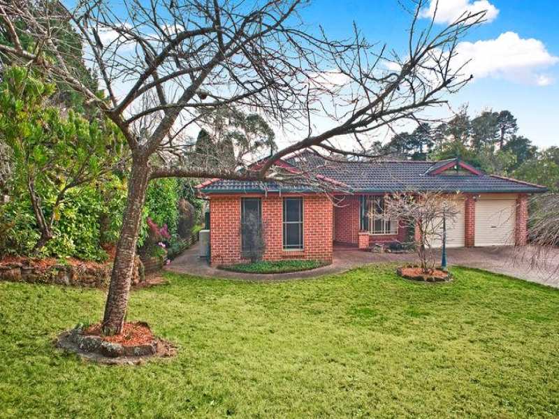 8 Reynolds Lane, Blackheath, NSW 2785 Property Details
