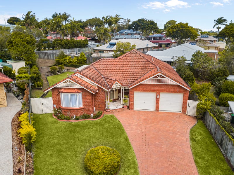 11 Magnolia Place, Carseldine, Qld 4034 Property Details