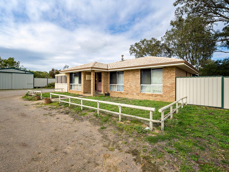 504 David Road, Waggrakine, WA 6530 Property Details