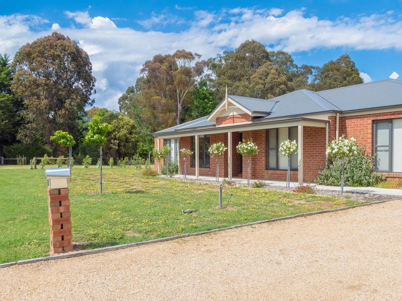 1 Waters Place, Buxton, Vic 3711 Property Details