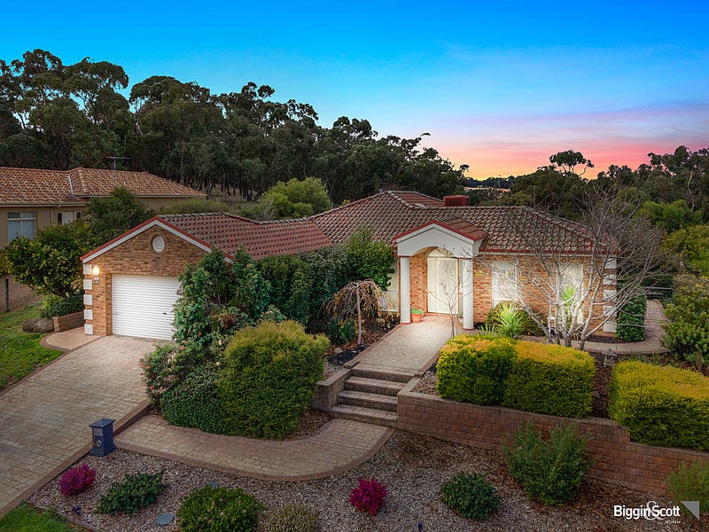 74 Valley Drive, Wallan, Vic 3756 - Property Details