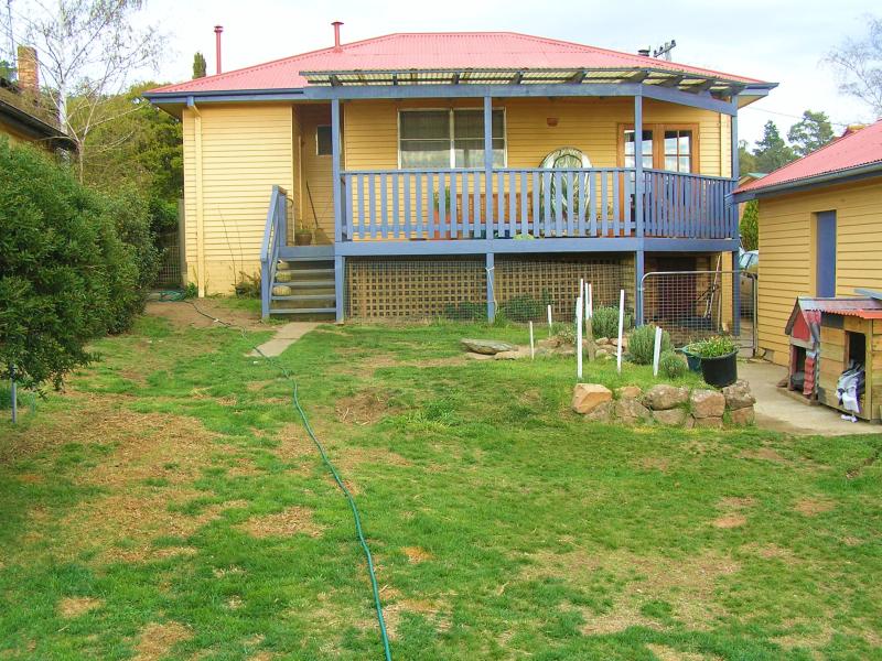 2 McDonald Avenue, Cooma, NSW 2630 Property Details